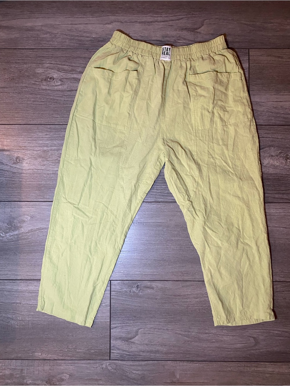 EUC True Vintage 1980s Stay Real Lightweight Lemon-Green Elastic Waist Capris